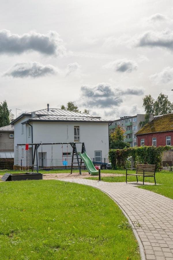 Appartamento Tartukodu Narva Mnt 101A-1 Esterno foto