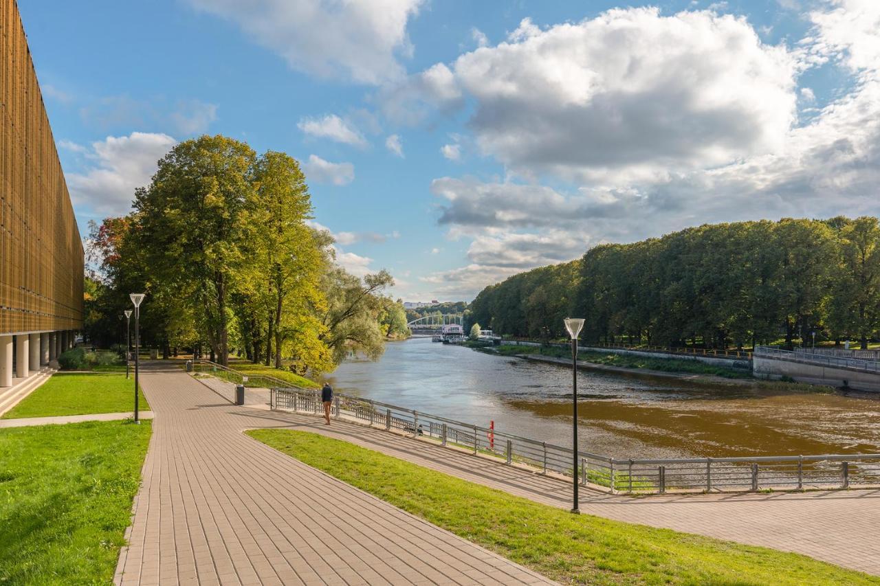 Appartamento Tartukodu Narva Mnt 101A-1 Esterno foto